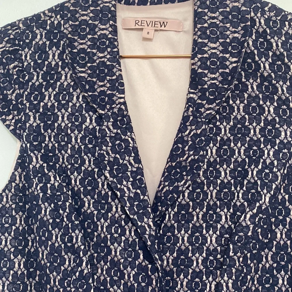 Review Size 8 dress - Picture 4 of 11